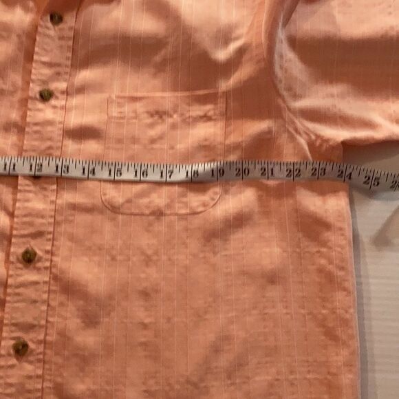 ROUNDTREE & YORKE Men’s peach shirt, Large - Picture 3 of 9